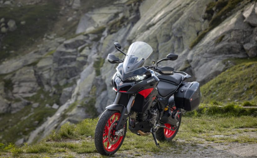 2024 Ducati Multistrada V2 S Gets Black and Grey Paint